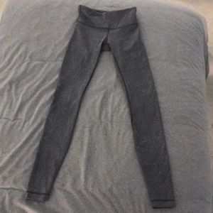 Lululemon spotted grey & black leggings